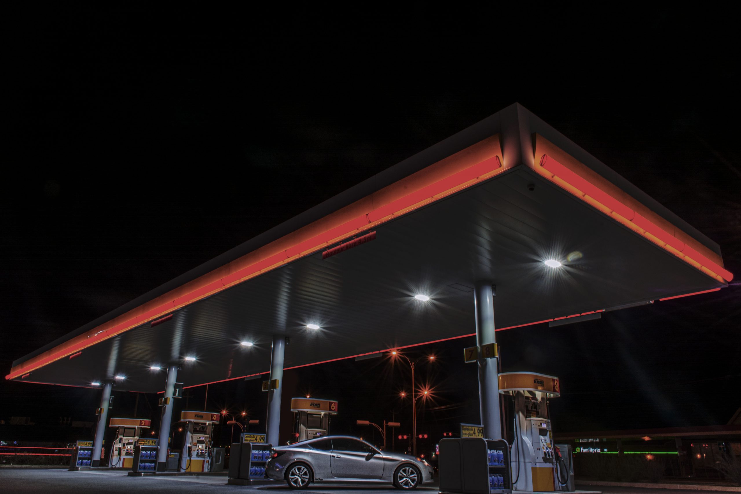 Fuel station with car